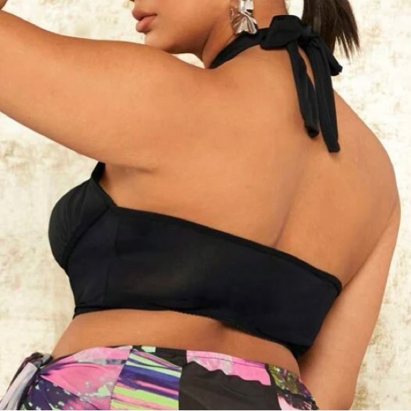 Underwire black adjustable halter top 3X - Picture 2 of 6